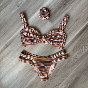 Montce Donna Rib Striped Bikini Set with Scrunchie